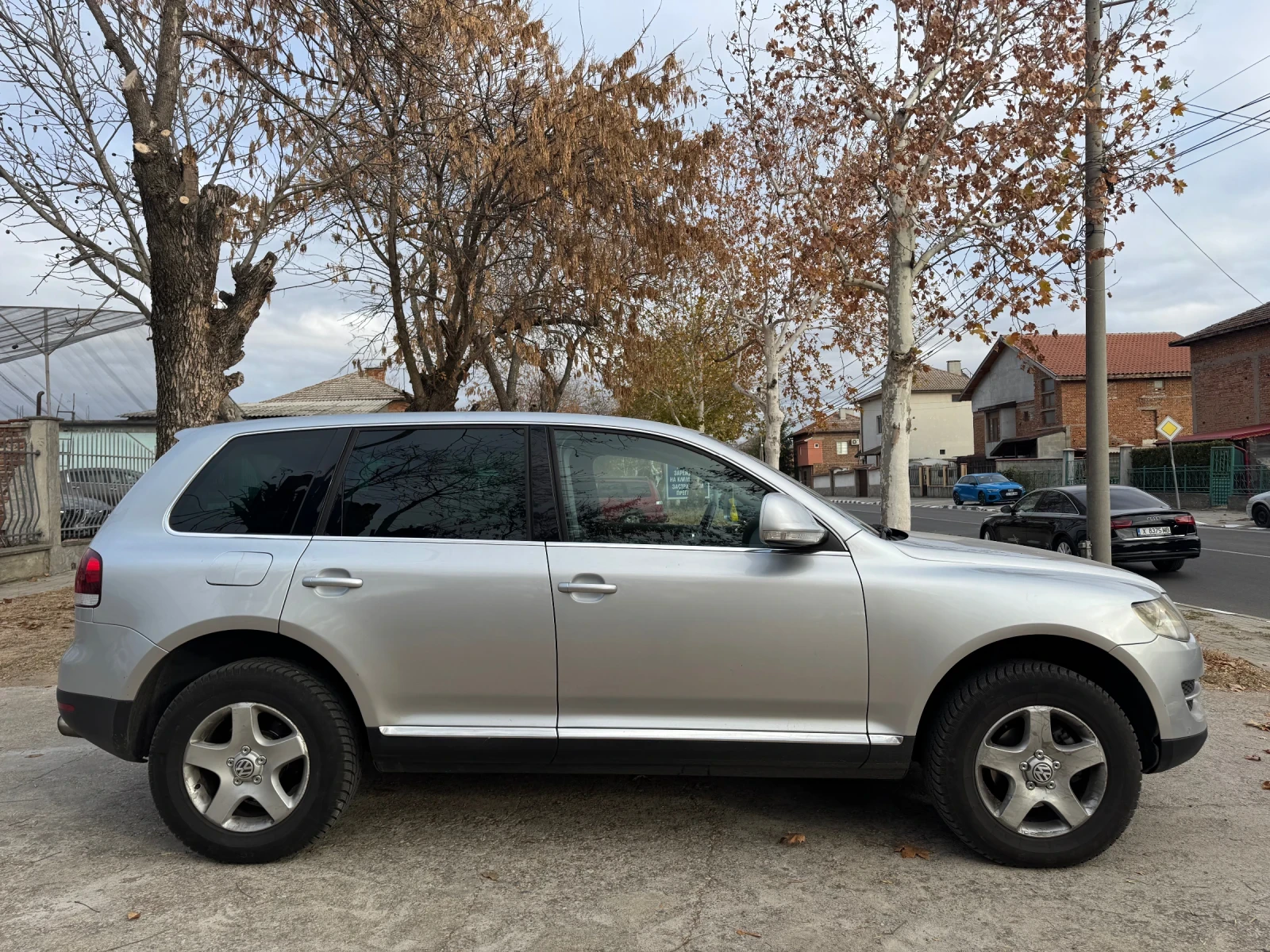 VW Touareg 2.5 DIESEL AUSTRIA - изображение 4