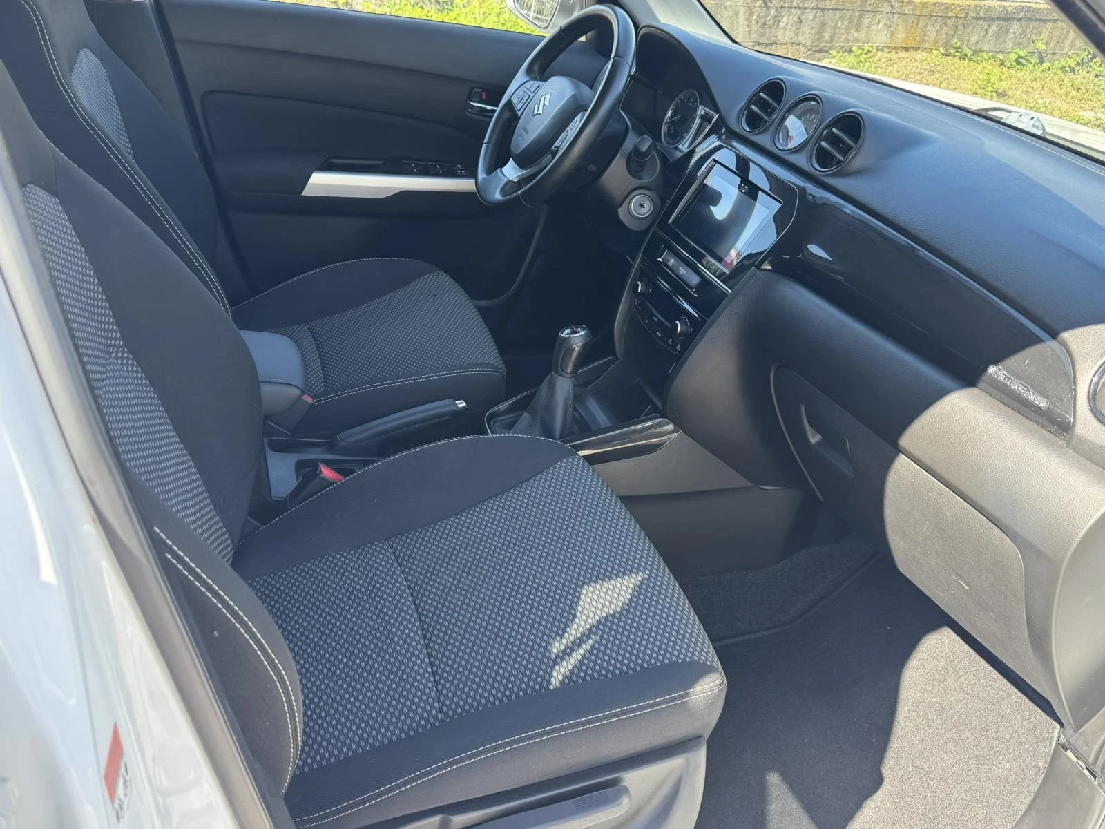 Suzuki Vitara * AllGrip* 1.6i * 120кс. * 4x4* Дистроник*  - изображение 7
