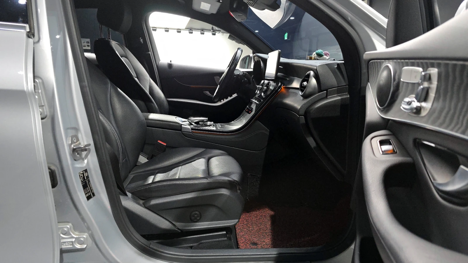 Mercedes-Benz GLC 300 КУПЕ| 360| ПОДГРЕВ, снимка 8 - Автомобили и джипове - 54621252