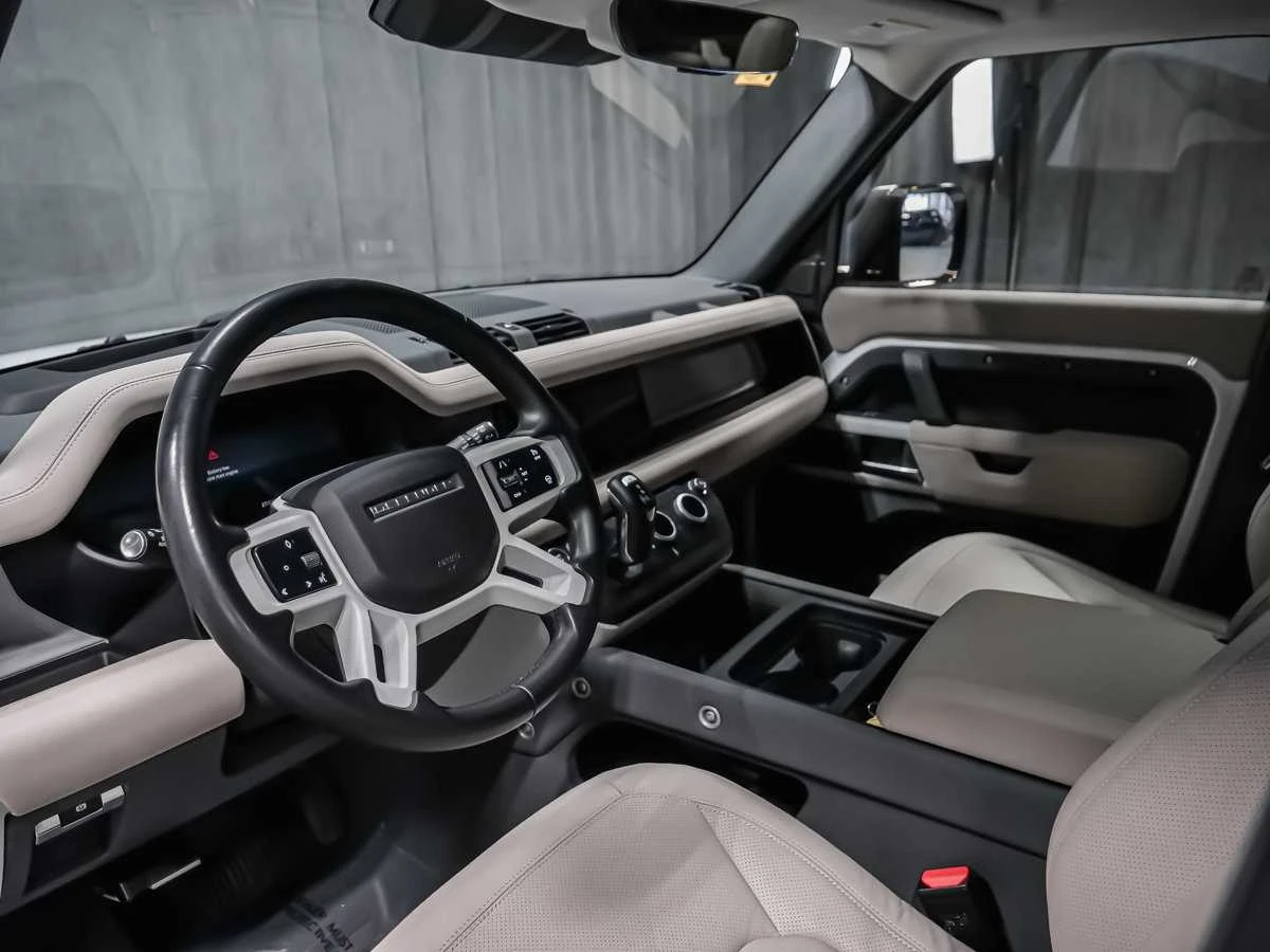 Land Rover Defender * * CARFAX * * АВТО КРЕДИТ * * , снимка 8 - Автомобили и джипове - 54970817