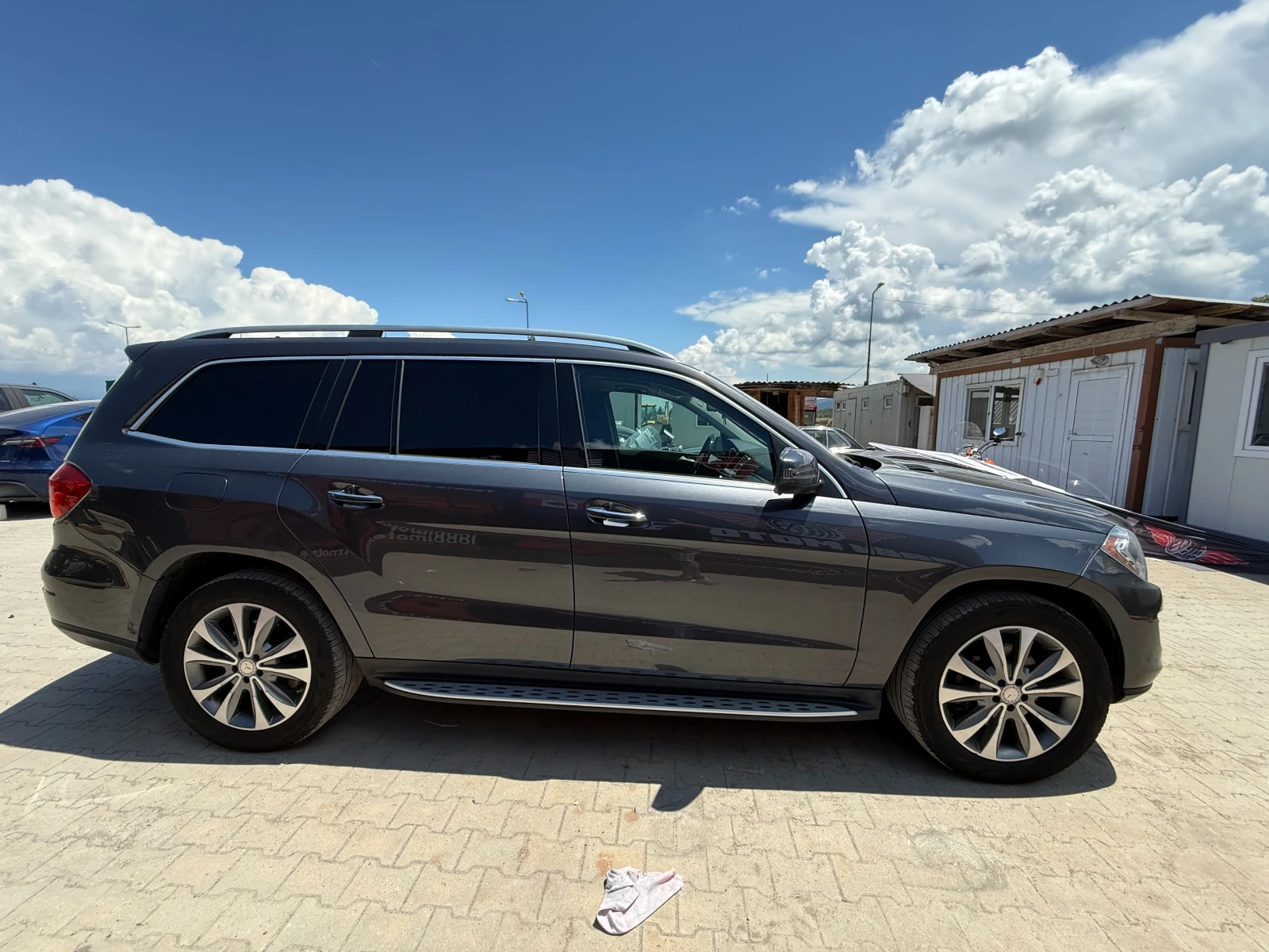 Mercedes-Benz GL 550 ВСИЧКИ ЕКСТРИ ОБСЛУЖЕН ГАРАНЦИЯ, снимка 7 - Автомобили и джипове - 55077855