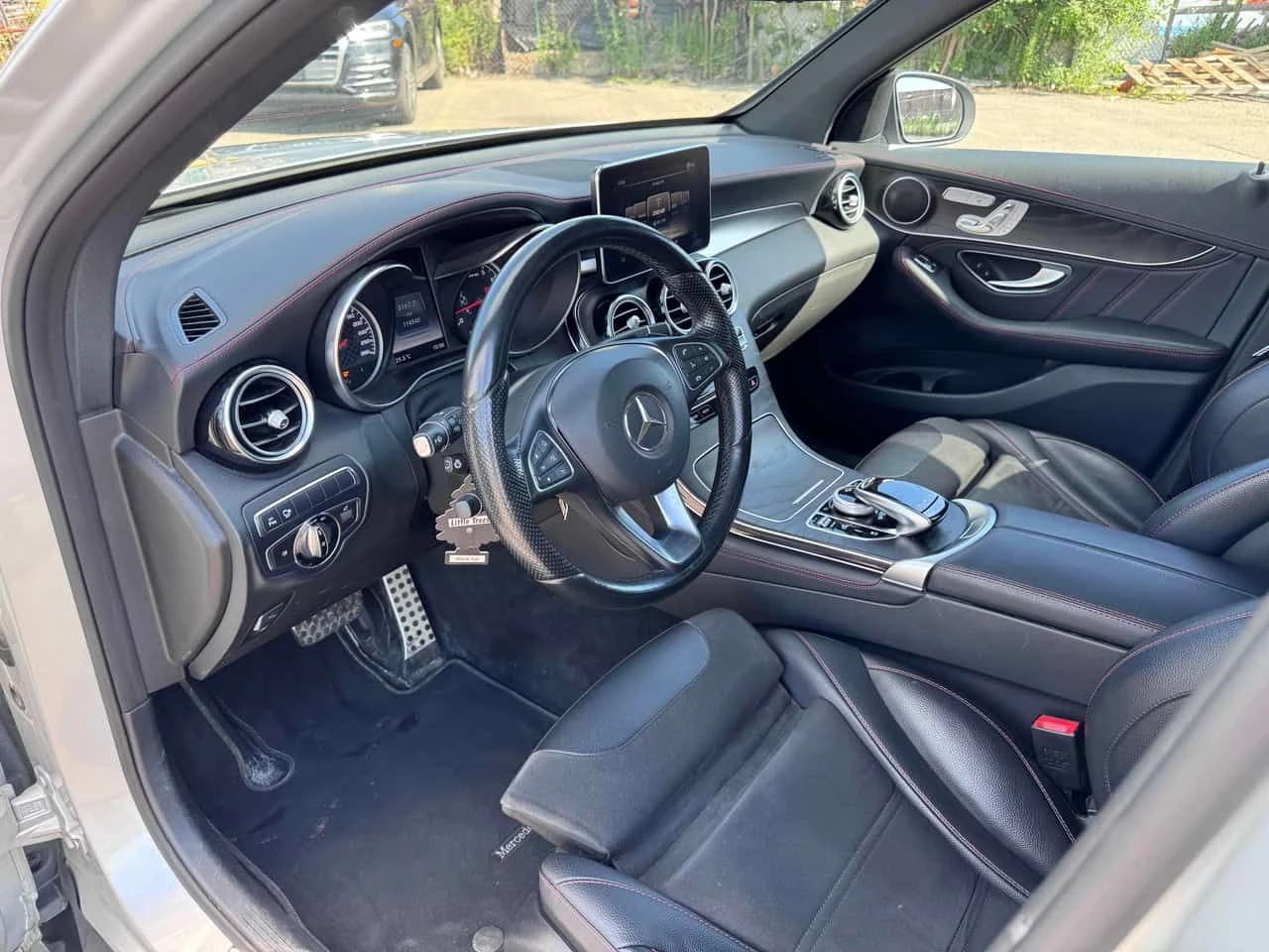 Mercedes-Benz GLC 43 AMG * CARFAX * ОПЦИЯ ЗА ФИНАНСИРАНЕ , снимка 5 - Автомобили и джипове - 55302708