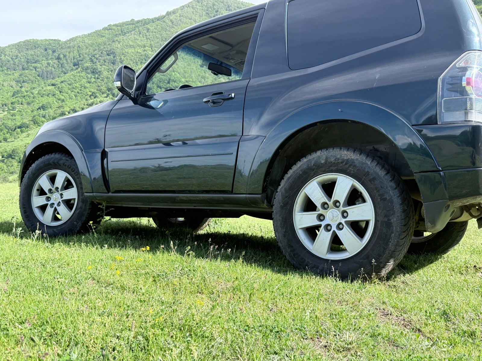 Mitsubishi Pajero 3.2 DID, снимка 3 - Автомобили и джипове - 55469494