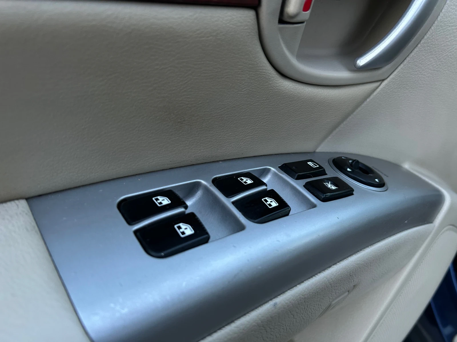 Hyundai Santa fe 2.7 ГАЗ 4х4 * Клима* Автоматик, снимка 11 - Автомобили и джипове - 55563292