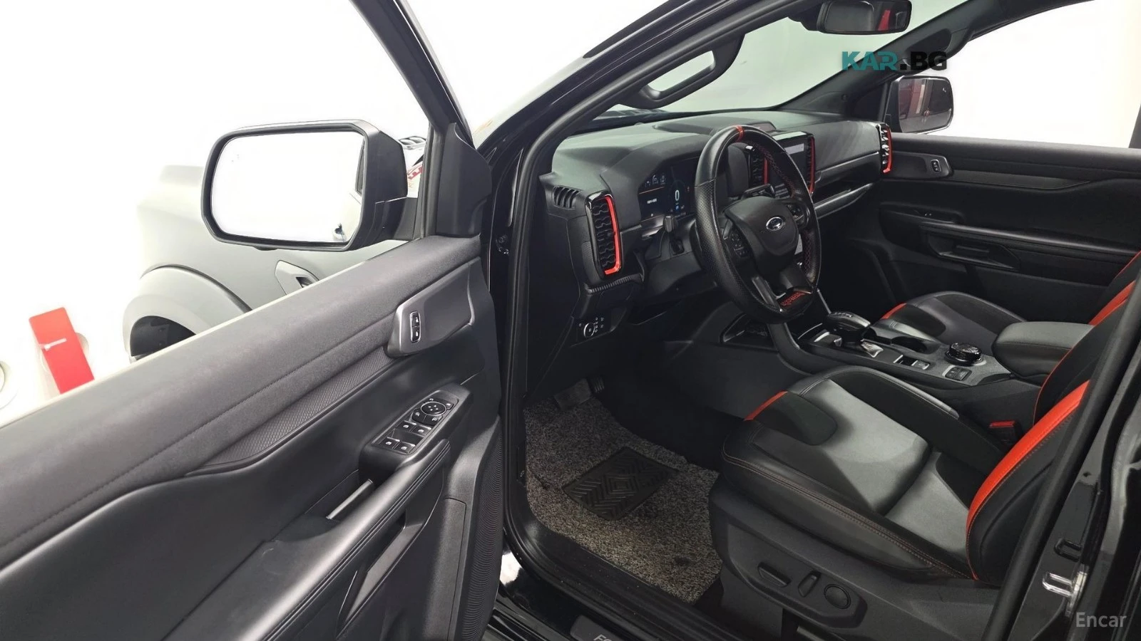 Ford Ranger RAPTOR* DISTRONIC* 360* КАМЕРА* ПОДГРЕВ* KEYLESS* , снимка 8 - Автомобили и джипове - 55693314