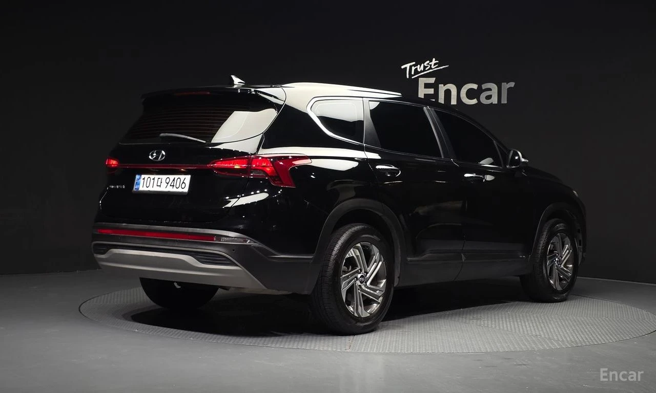 Hyundai Santa fe 2.2 2WD| КАМЕРА| DISTRONIC| ОБДУХ| ПОДГРЕВ, снимка 2 - Автомобили и джипове - 55815791