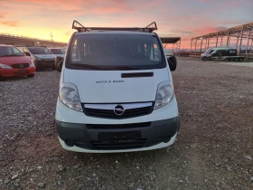 Opel Vivaro 2.0 tdci 6-места киматик топ 194000км топ , снимка 17