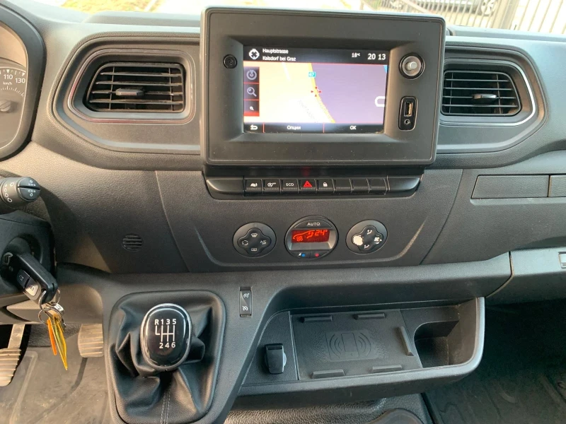 Renault Master 2.3 Diesel 163ps Фургон, Климатик, снимка 12 - Бусове и автобуси - 50621383