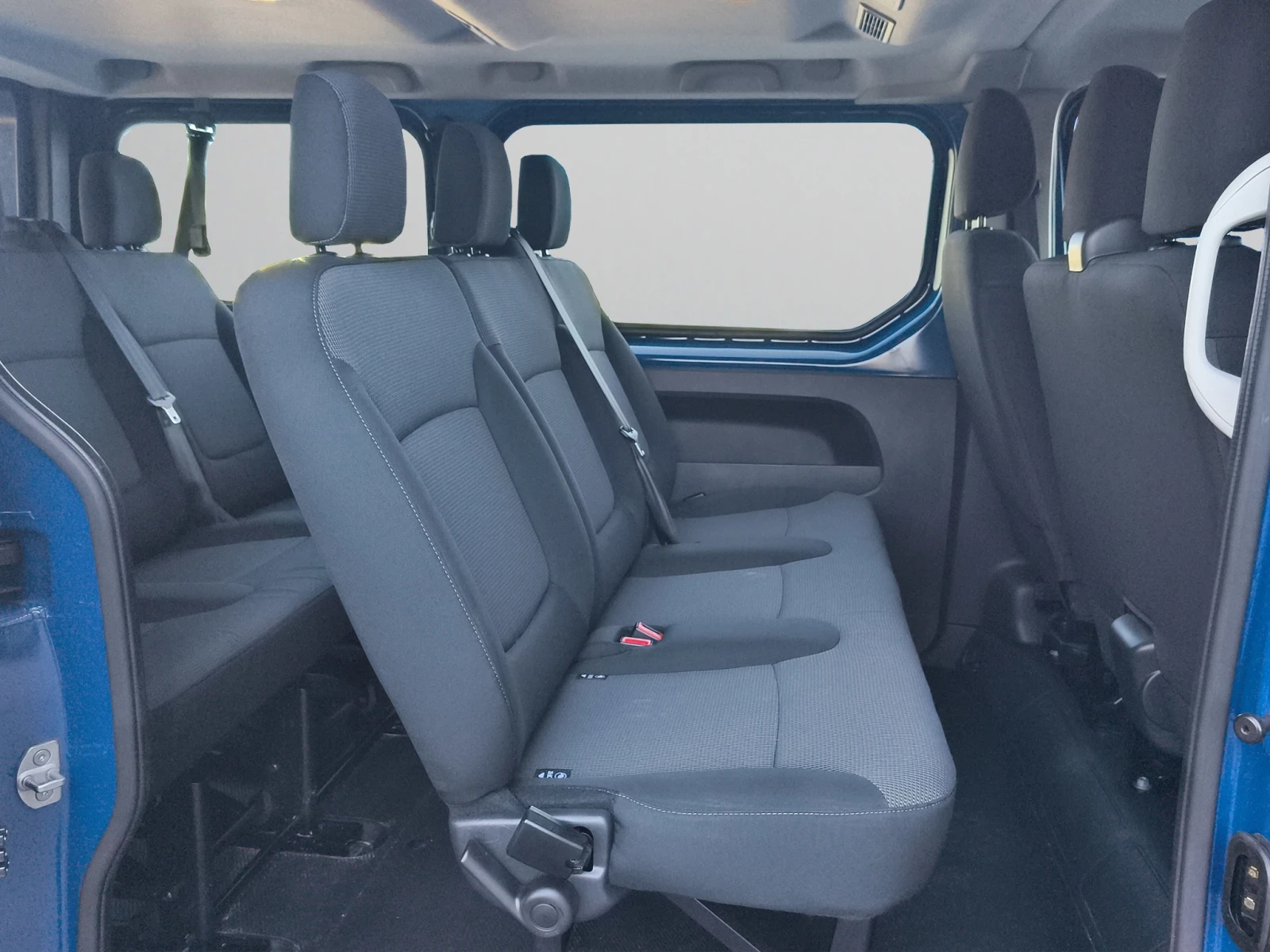 Renault Trafic  2.0 BLUE dCi 110, L1H1, EURO 6//2302R08, снимка 12 - Бусове и автобуси - 55257099