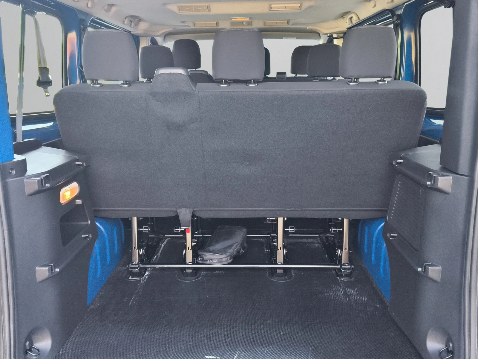 Renault Trafic  2.0 BLUE dCi 110, L1H1, EURO 6//2302R08, снимка 13 - Бусове и автобуси - 55257099