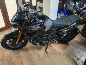 ����� �� �������� �� Yamaha Mt-09 SP Ohlins