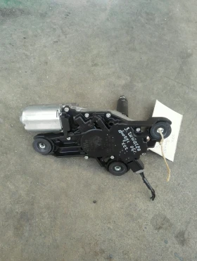 Моторче задна чистачка Форд Фокус хечбек 06г.