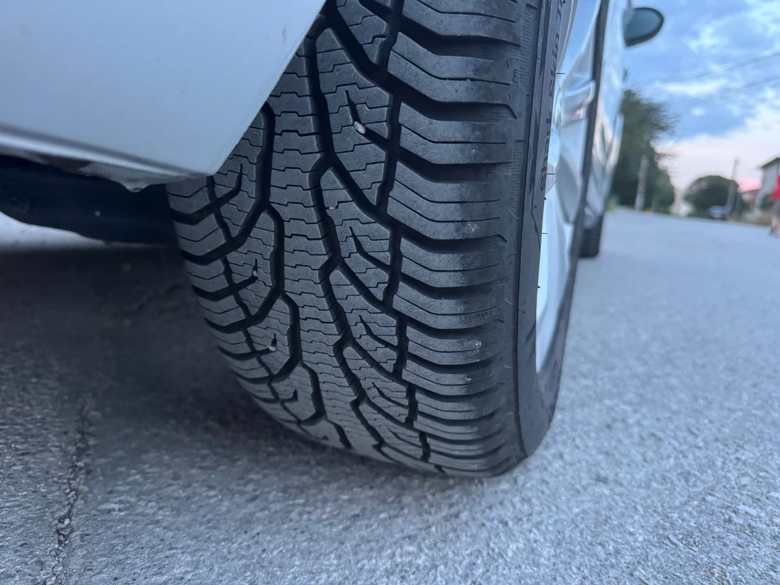 Гуми с джанти Uniroyal 215/55R17, снимка 5 - Гуми и джанти - 56270850