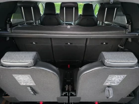 Peugeot 5008 1.5BlueHdi.New Line.EAT8.Distronic.Keyless.43000км, снимка 17