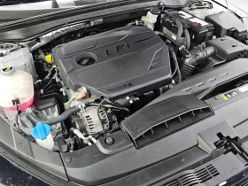 Kia K5 2.0L ФАБРИЧНА ГАЗ/CARFAX/, снимка 6