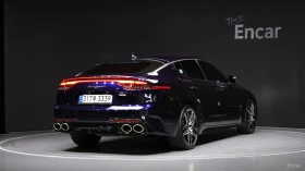 Kia Stinger MEISTER 3.3 GT AWD - DISTRONIC - ОБДУХ - ПОДГРЕВИ, снимка 2