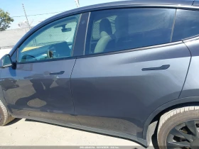 Tesla Model Y AWD/LONG RANGE DUAL MOTOR ALL-WHEEL DRIVE, снимка 1