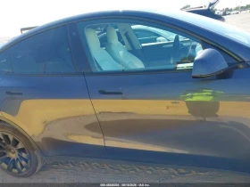 Tesla Model Y AWD/LONG RANGE DUAL MOTOR ALL-WHEEL DRIVE | Mobile.bg � ����� ������ 5