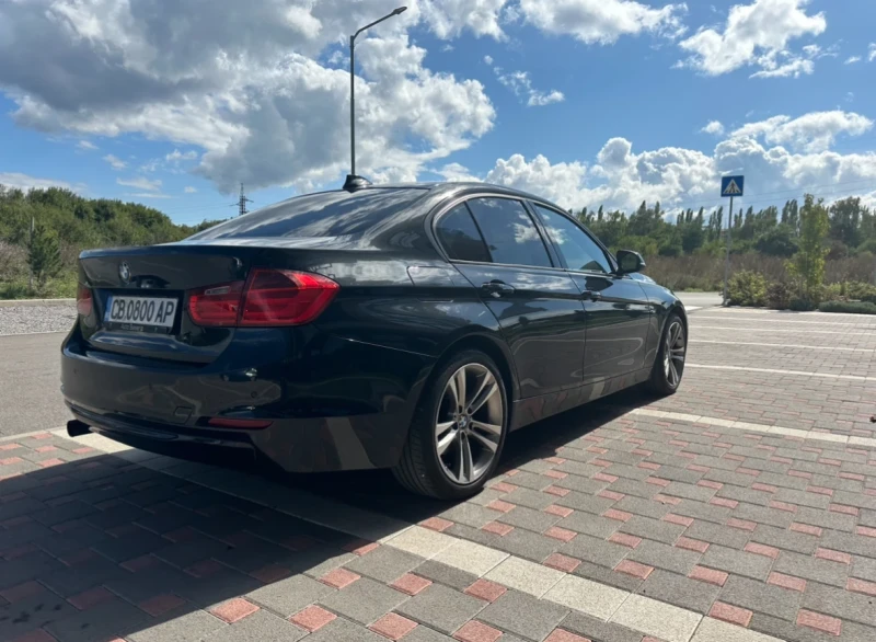 BMW 320 d Sport, Shadow line, Head Up, Automatic, Keyless , снимка 5 - Автомобили и джипове - 46592329