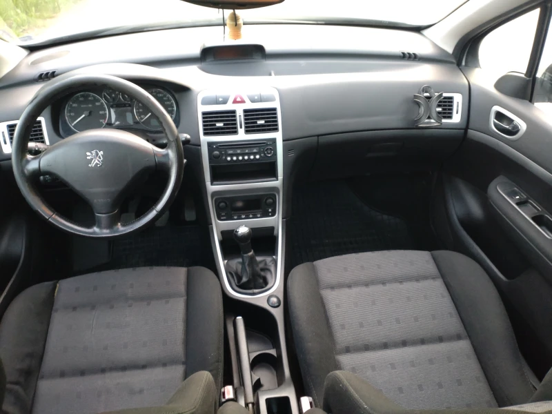 Peugeot 307 2.0, снимка 9 - Автомобили и джипове - 47465497