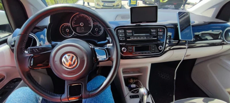 VW Up E-Up, снимка 11 - Автомобили и джипове - 47852077