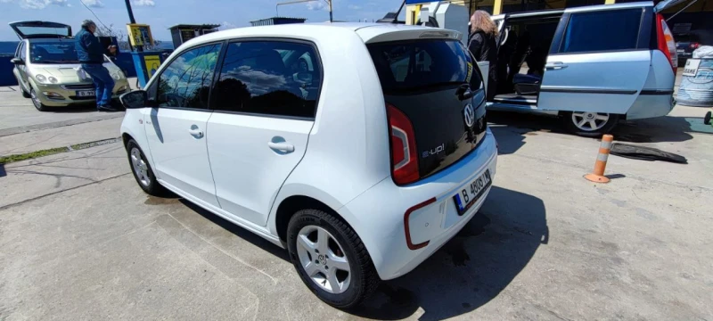 VW Up E-Up, снимка 4 - Автомобили и джипове - 47852077