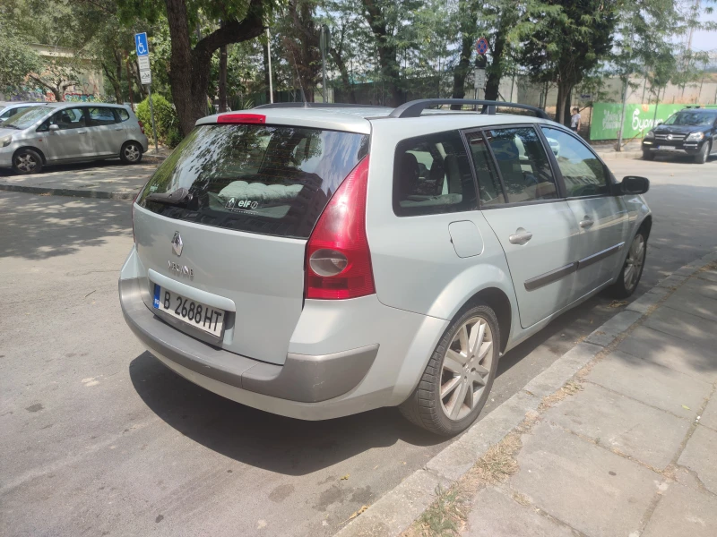 Renault Megane 1.9dCi, снимка 4 - Автомобили и джипове - 48161232