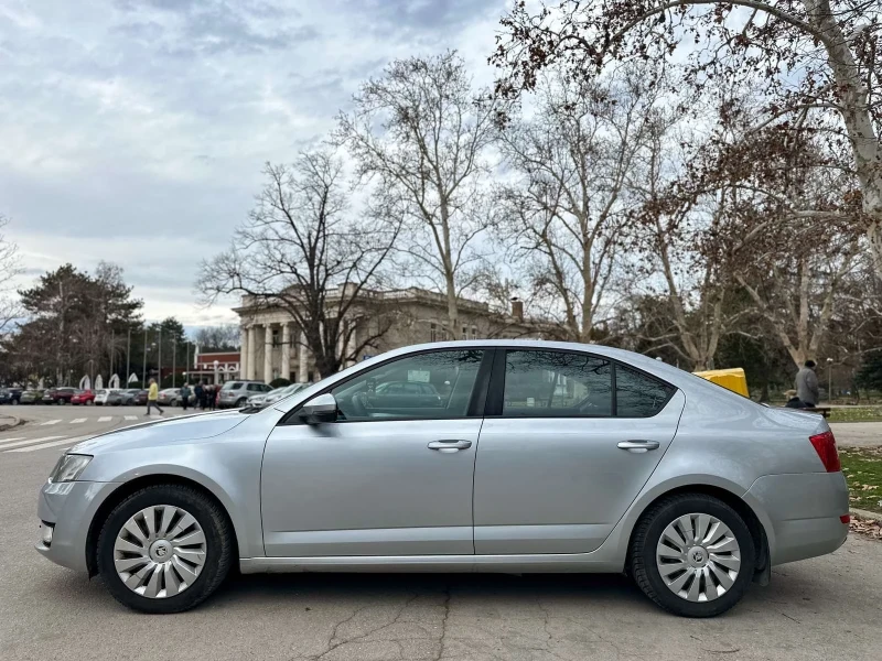 Skoda Octavia Dci, снимка 3 - Автомобили и джипове - 48766853