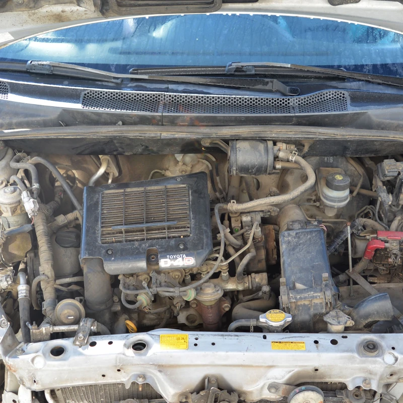 Toyota Yaris 1.4 D-4D, снимка 7 - Автомобили и джипове - 51518350