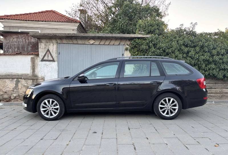 Skoda Octavia 1.4 TSI, снимка 3 - Автомобили и джипове - 52523061