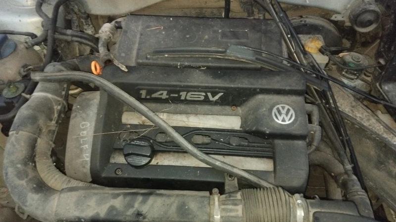 VW Golf 1.4, снимка 8 - Автомобили и джипове - 52970305