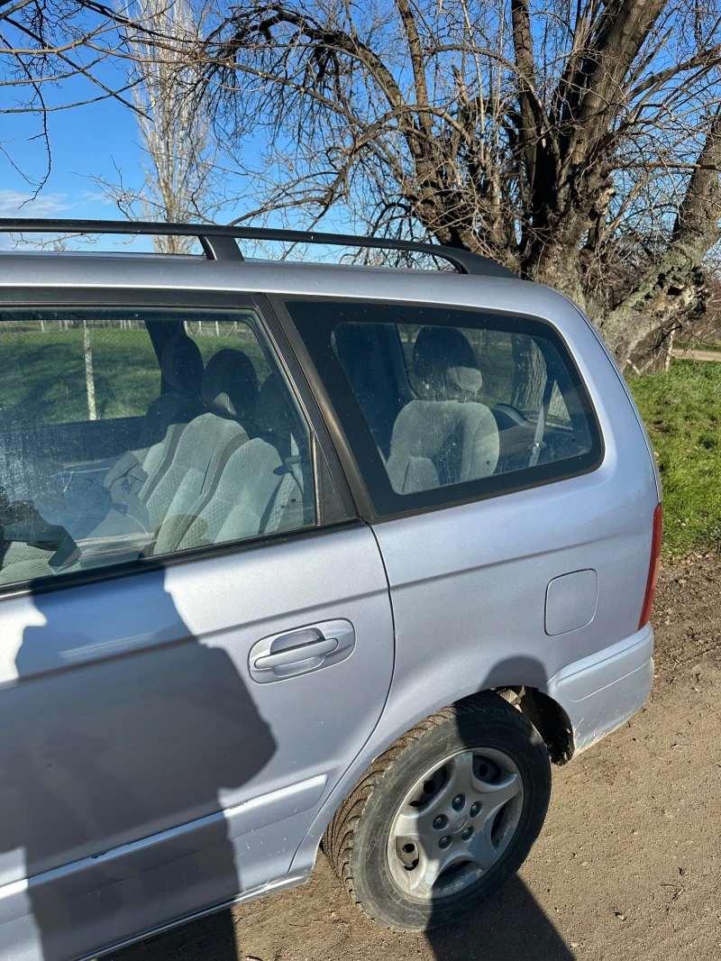 Hyundai Trajet 2.0D, снимка 9 - Автомобили и джипове - 52955335