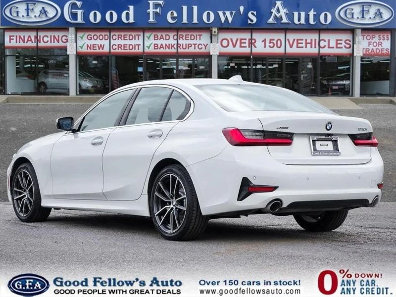 BMW 330 * PREMIUM* CARFAX * ЦЕНА ДО БЪЛГАРИЯ, снимка 6 - Автомобили и джипове - 52968887