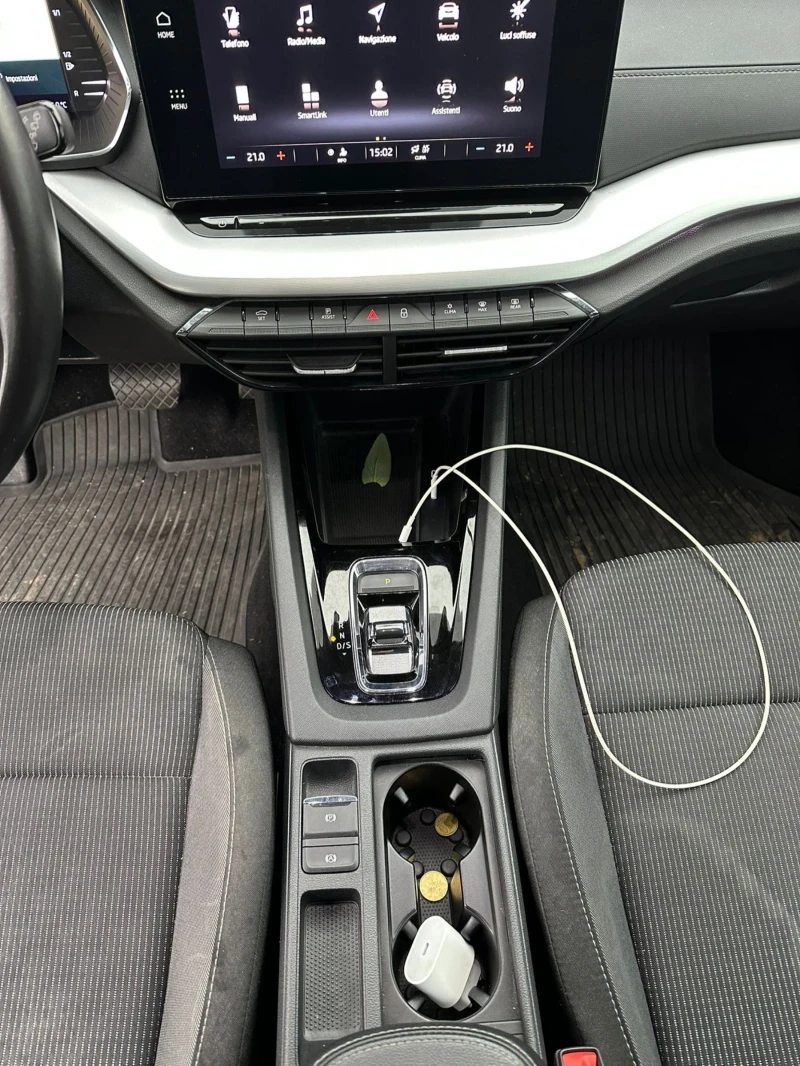 Skoda Octavia 2.0TDI DSG7* ТОП ЦЕНА* , снимка 11 - Автомобили и джипове - 53062179