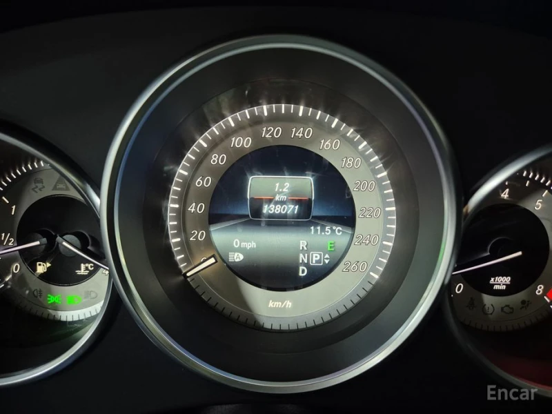 Mercedes-Benz CLS 400, снимка 8 - Автомобили и джипове - 53138662