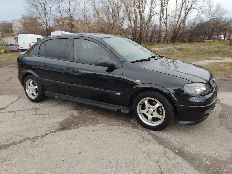 Opel Astra 1.6///KLIMA///TOP, снимка 16 - Автомобили и джипове - 53263622
