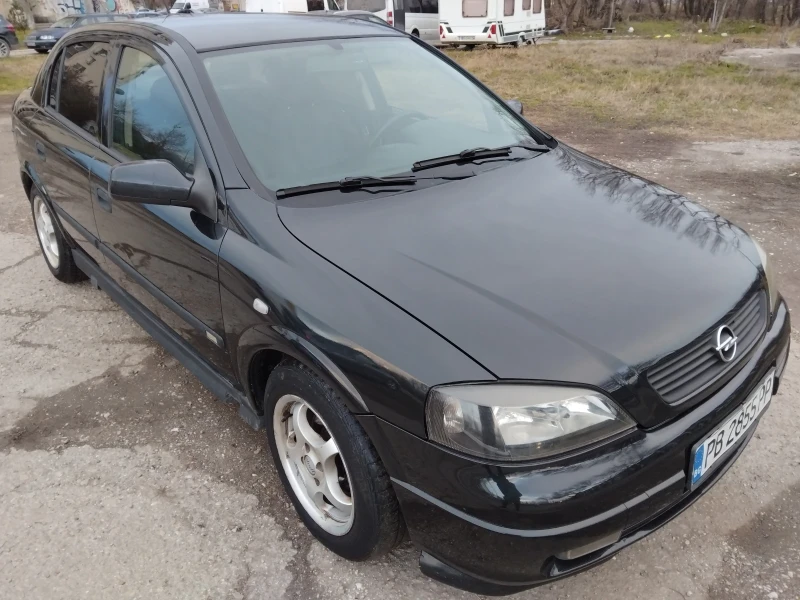 Opel Astra 1.6///KLIMA///TOP, снимка 15 - Автомобили и джипове - 53263622