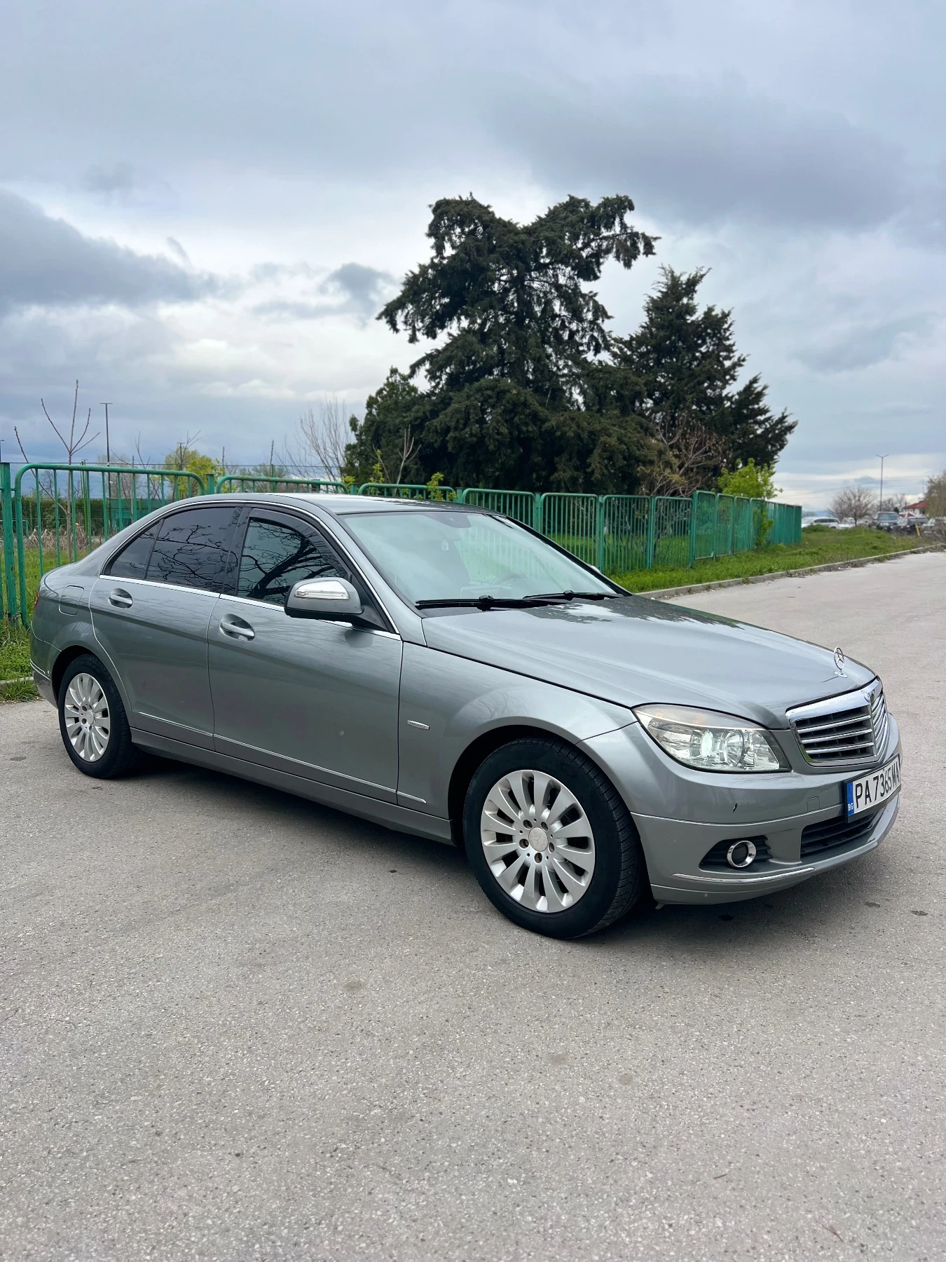 Mercedes-Benz C 220 2.2CDI ! NAVI ! AVTOMAT ! CAMERA ! - изображение 5