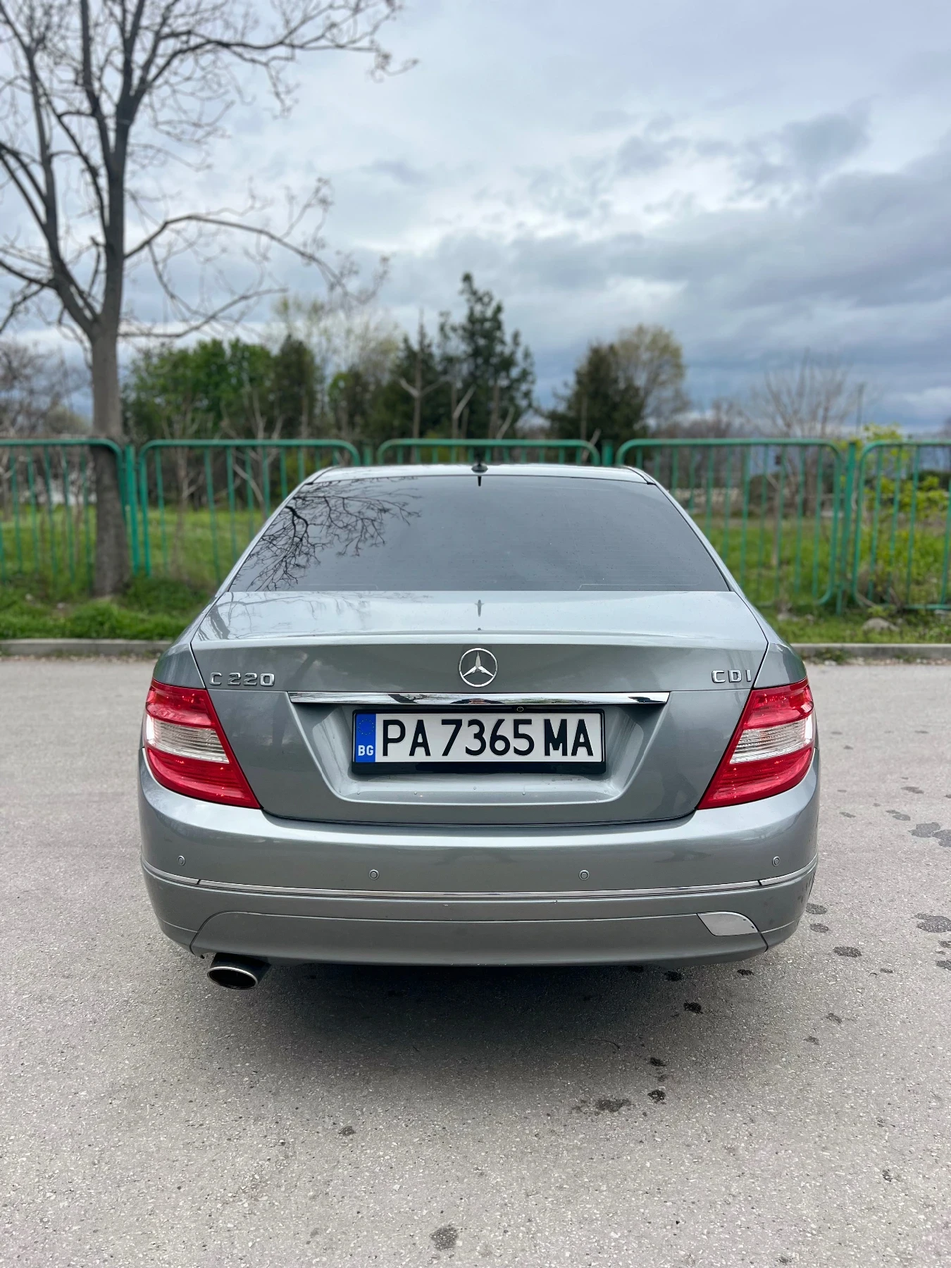 Mercedes-Benz C 220 2.2CDI ! NAVI ! AVTOMAT ! CAMERA ! - изображение 6