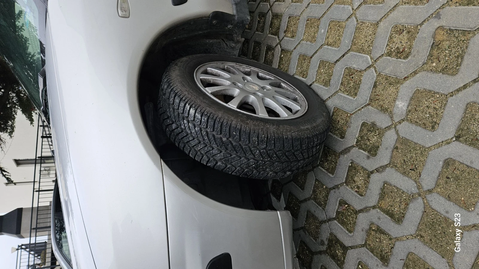 Mitsubishi Carisma 1.9DI - изображение 4