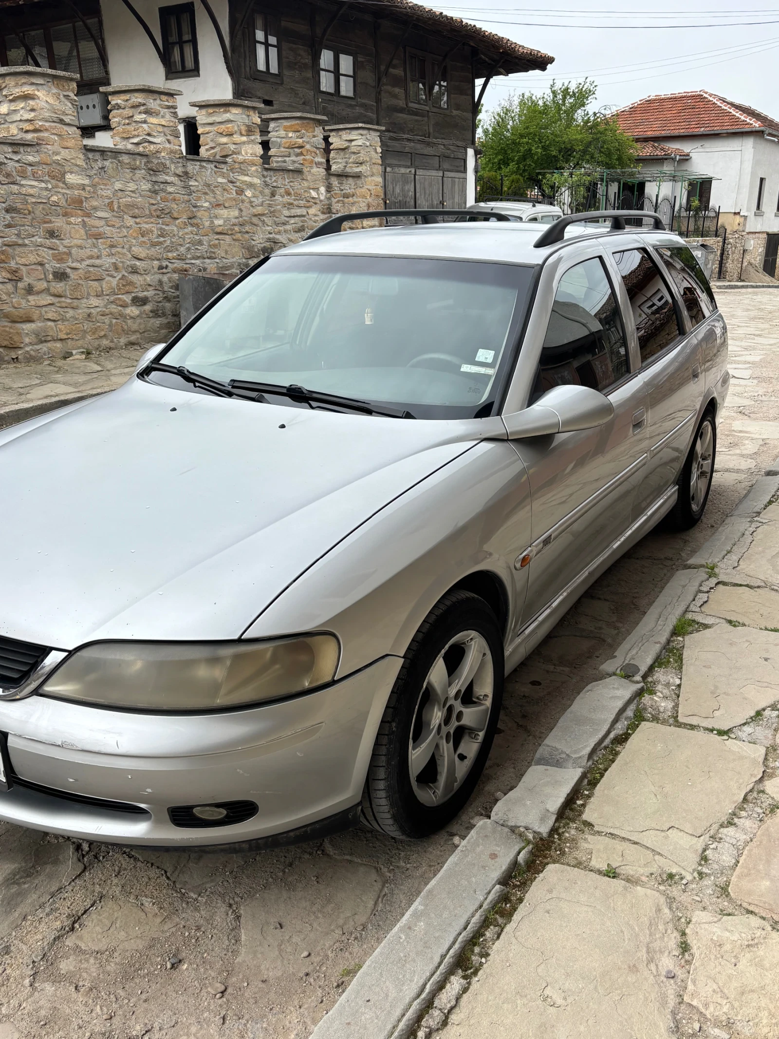 Opel Vectra 2.0TDI - изображение 3