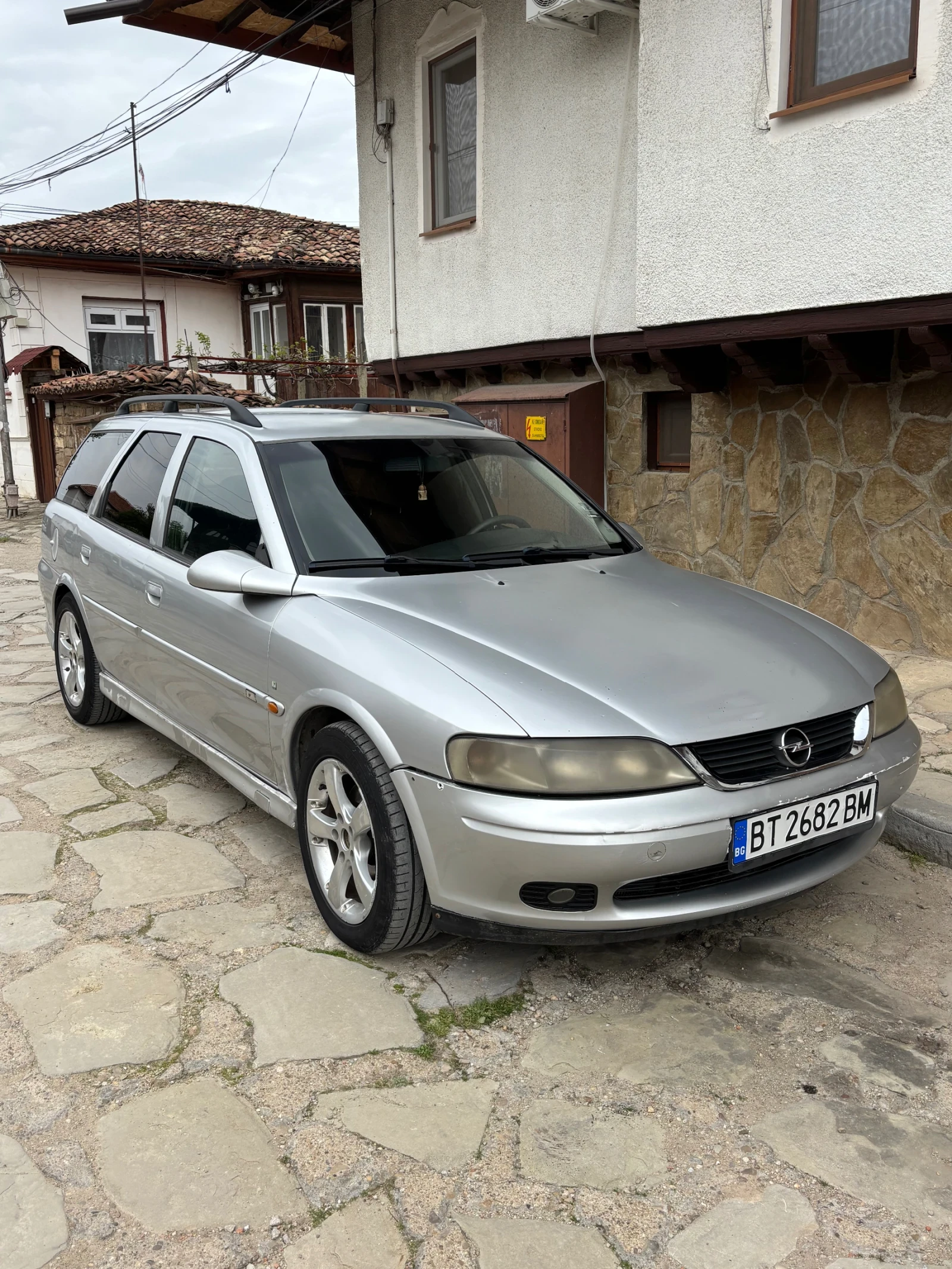 Opel Vectra 2.0TDI - изображение 2
