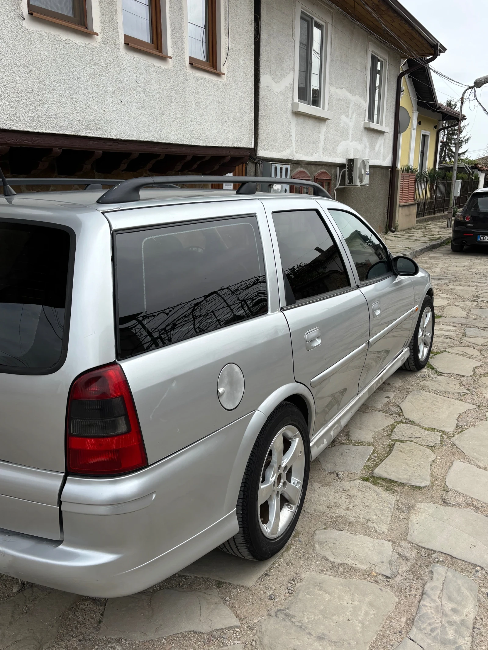Opel Vectra 2.0TDI - изображение 5