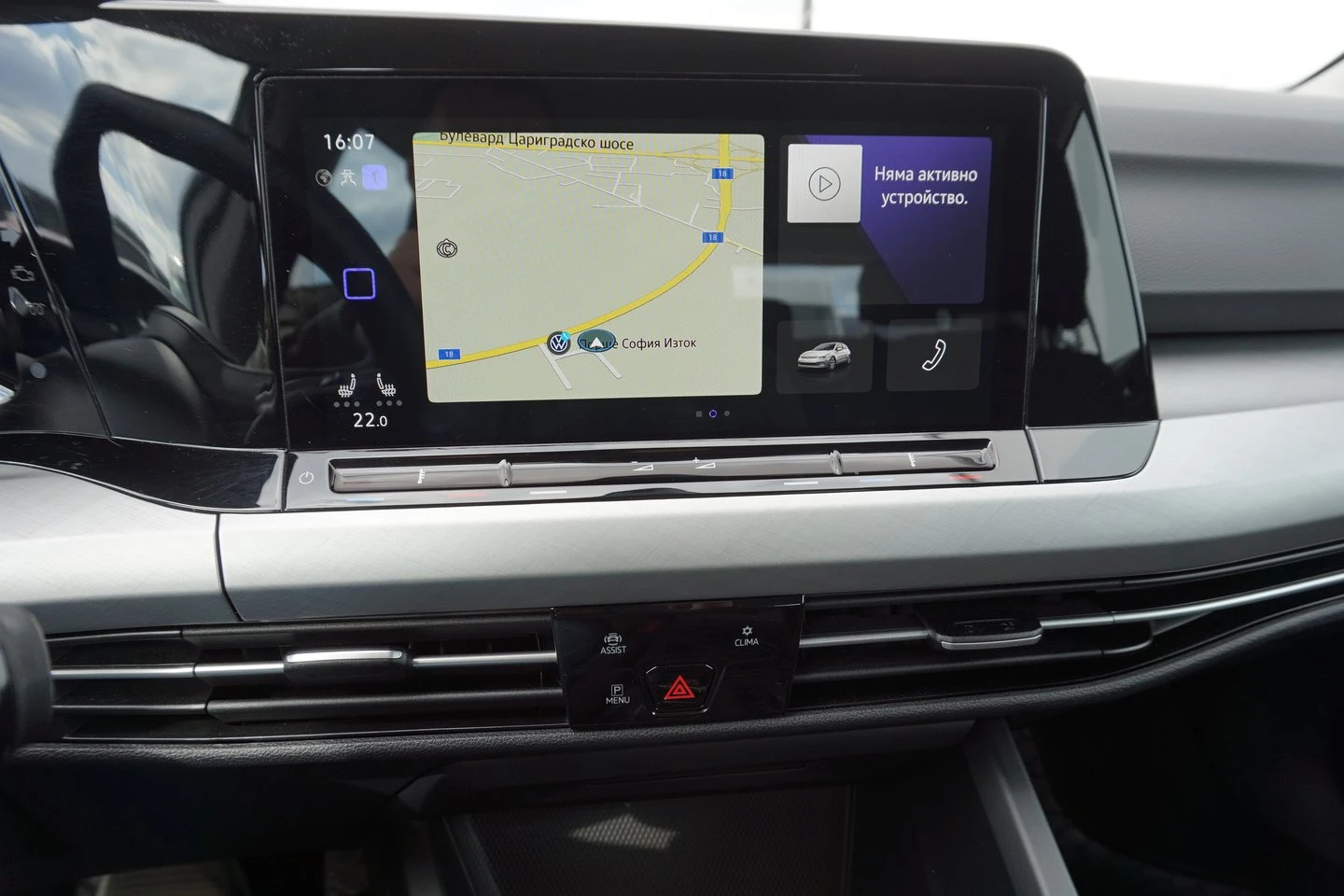 VW Golf 8 Life 1.5 eTSI OPF DSG - изображение 9