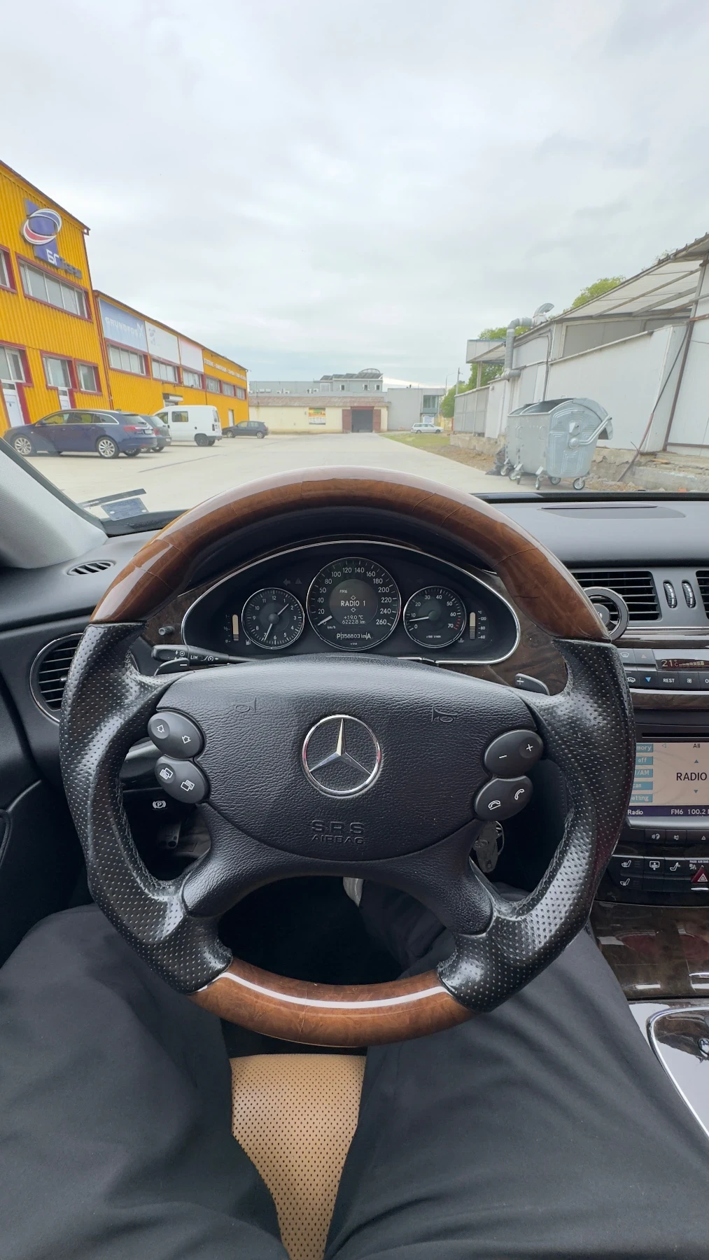 Mercedes-Benz CLS 500  - изображение 9