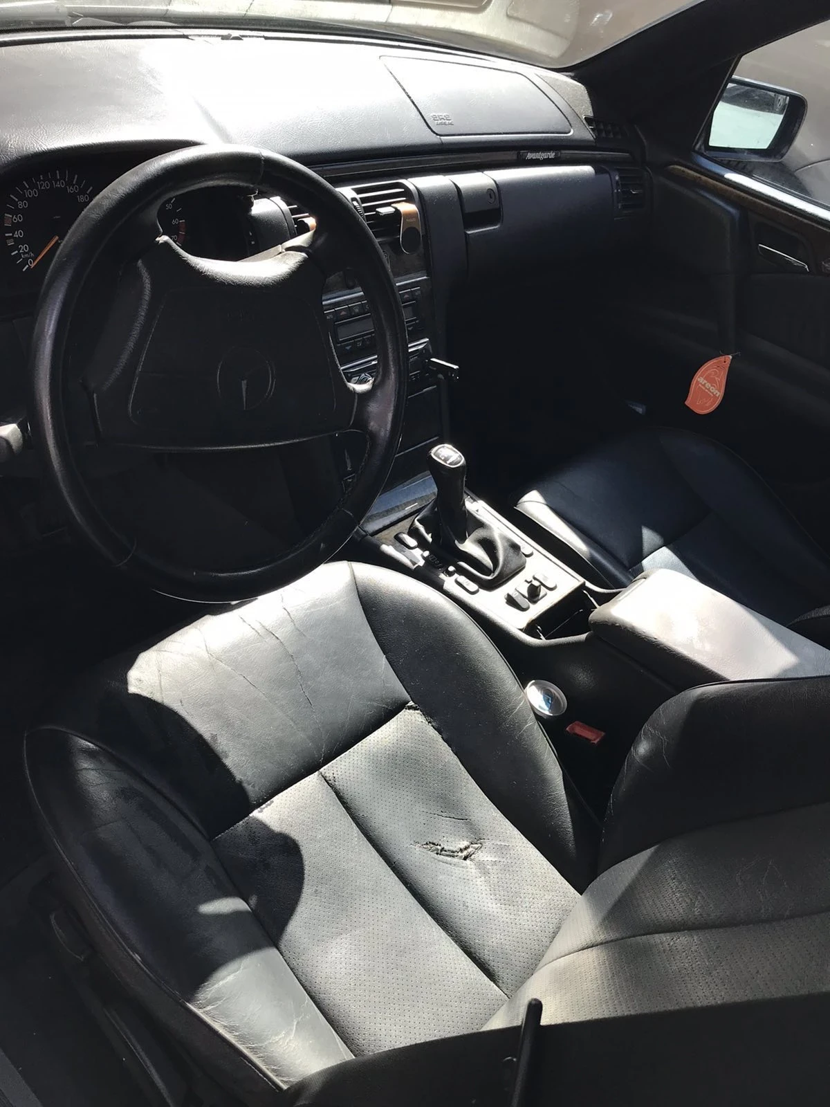 Mercedes-Benz E 200 Kompressor  - изображение 7
