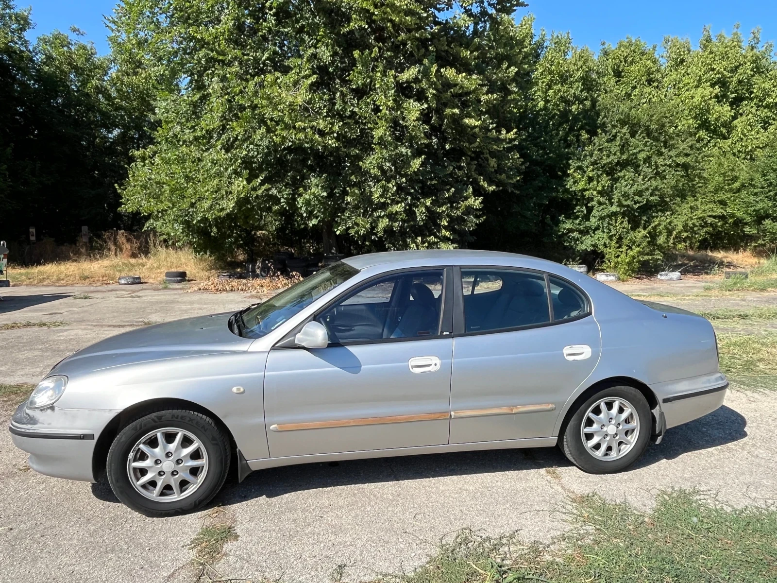 Daewoo Leganza Седан - изображение 5