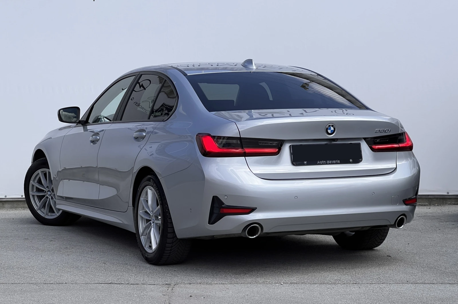 BMW 330 i - изображение 4