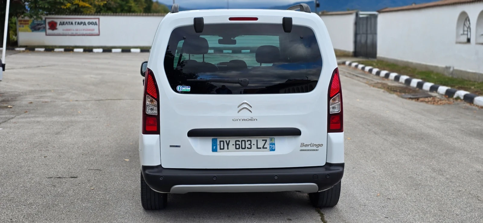 Citroen Berlingo 1.6 BlueHDi 100hp Multispace климатроник - изображение 6