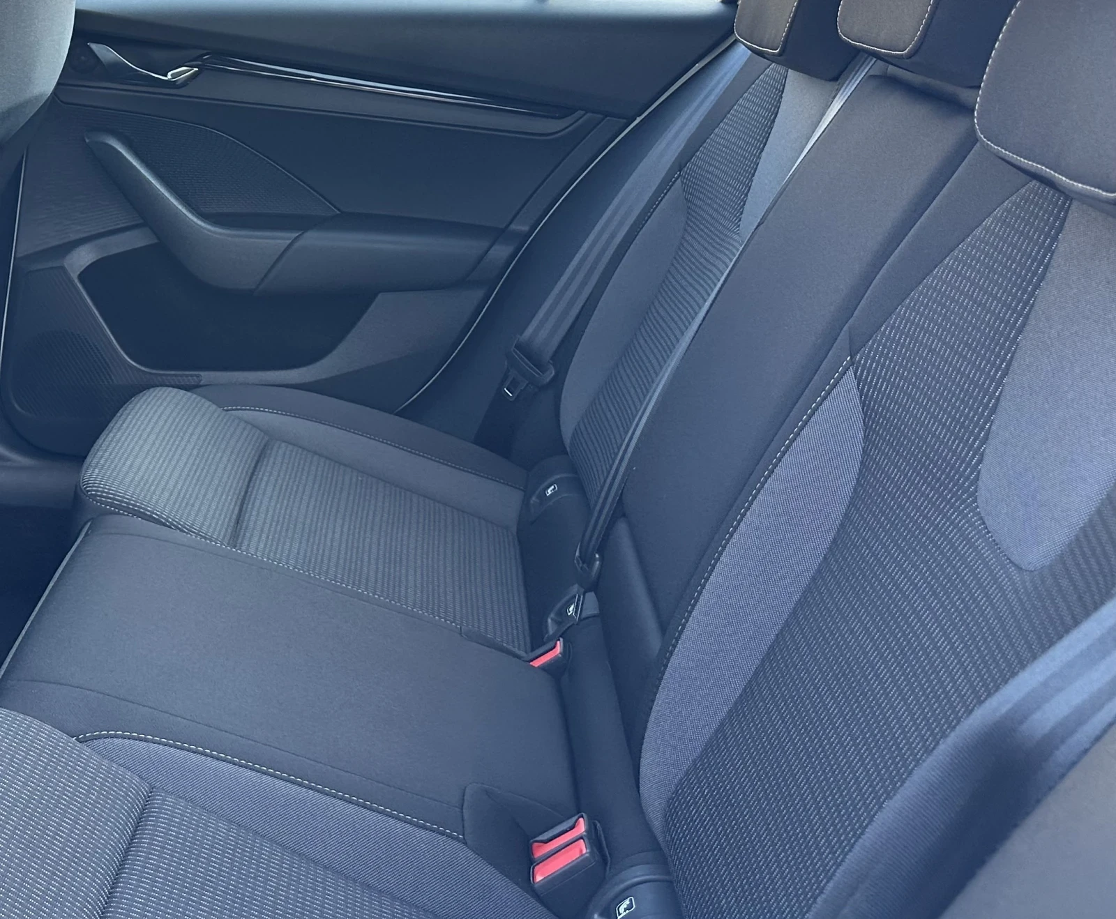 Skoda Octavia 2.0 TDI 150kc Богато оборудване, Отлично състояние - изображение 10